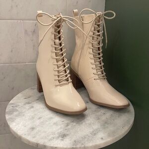 Crown & Ivy Sanna Boots Size 7M